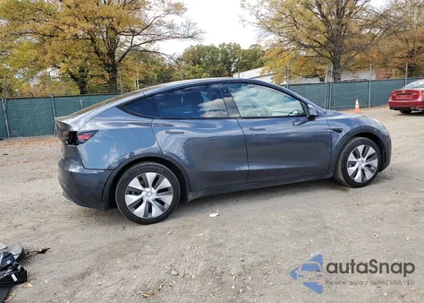 2023 Tesla Model Y z USA, uszkodzony, nr VIN 7SAYGDEE9PA045993